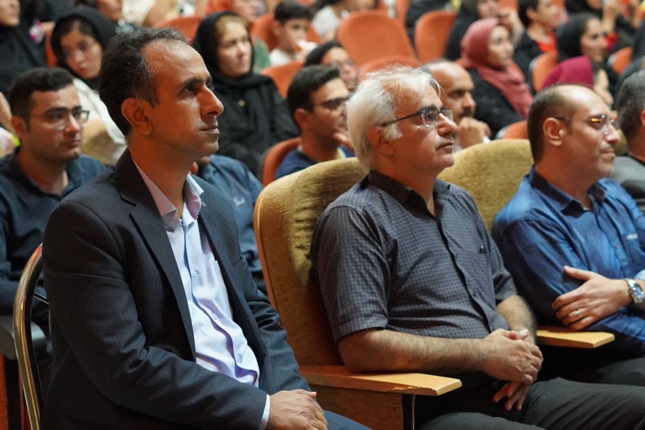 آموزشگاه علمی آزاد هنرجو
