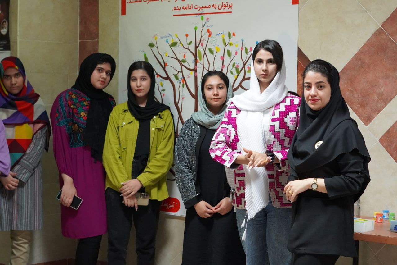 آموزشگاه علمی آزاد هنرجو
